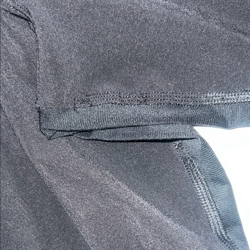 lululemon athletica Black High Waist Shorts Women’s size large - Picture 3 of 9